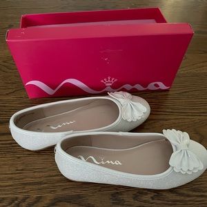 Pretty Girls White Bow Shoes NWT